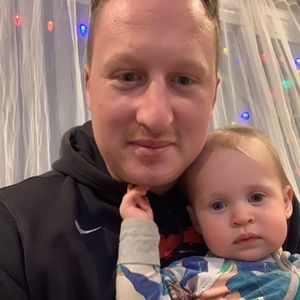 Meet your Posher, Cory